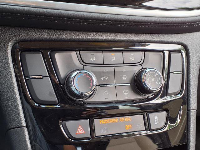 Used 2022 Buick Encore Preferred w/ Safety Package AWD/4WD image 7