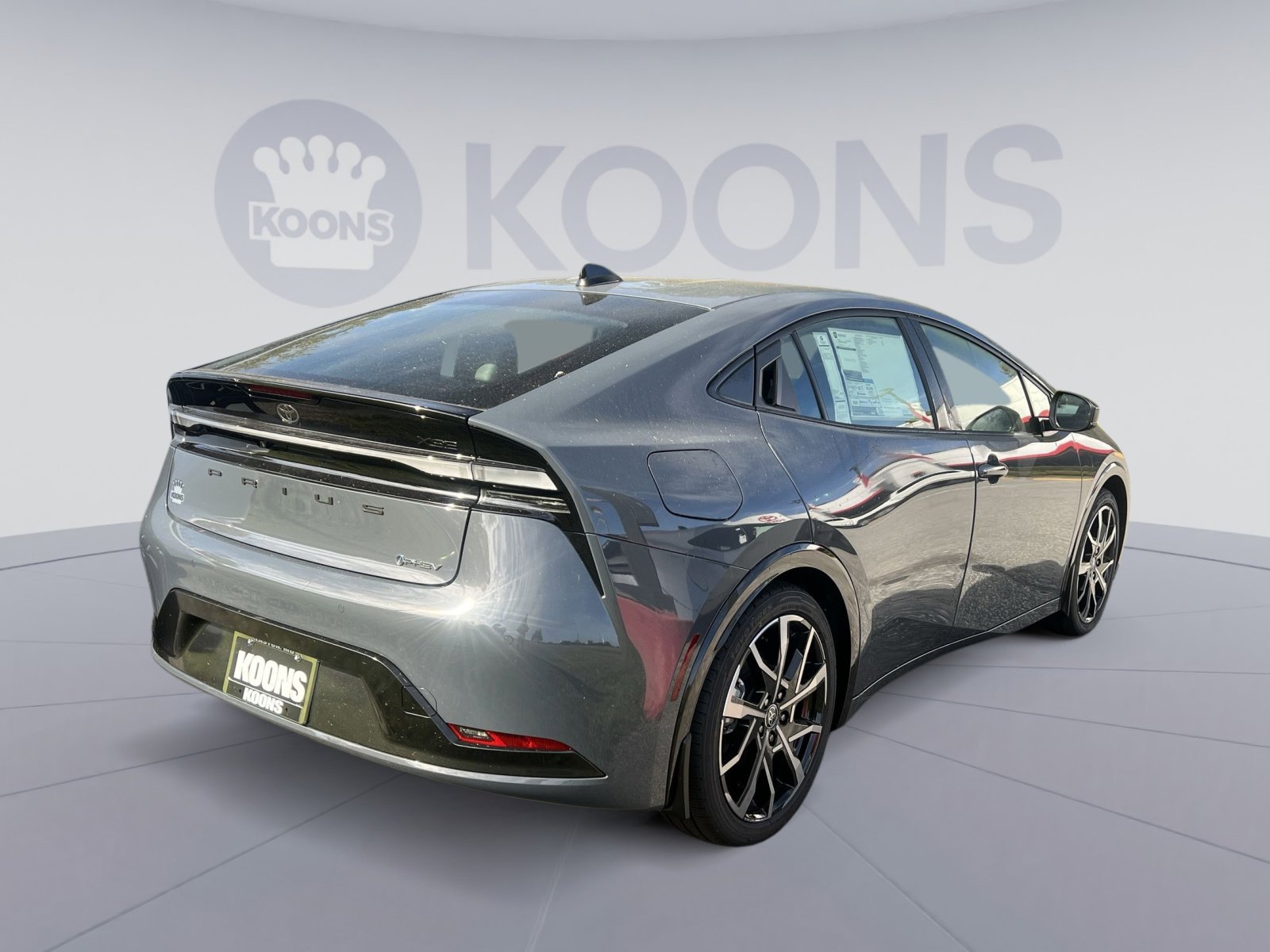 New 2026 Toyota Prius Plug-In Hybrid image 5