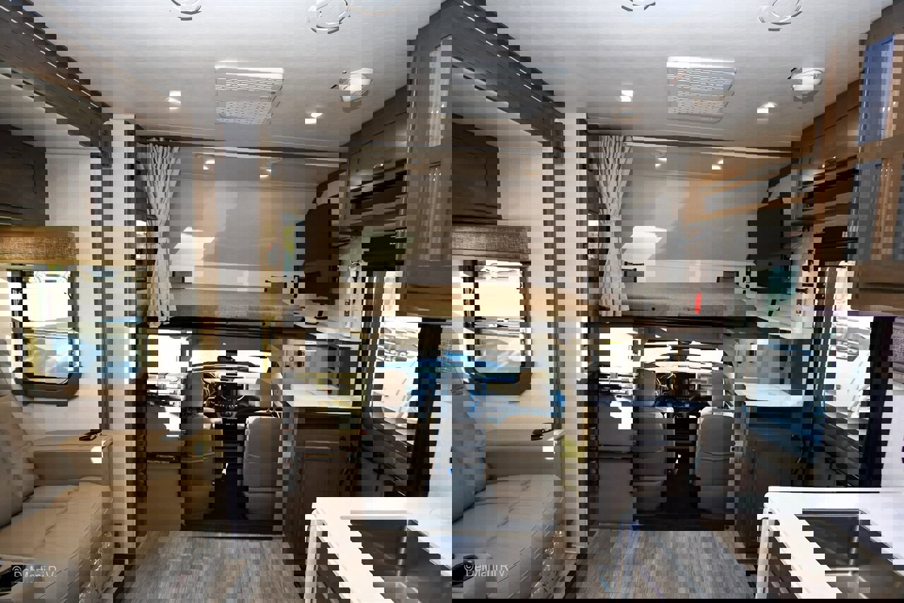 Used 2024 RAM 5500 SLT w/ Quick Order Package 2YG SLT image 15