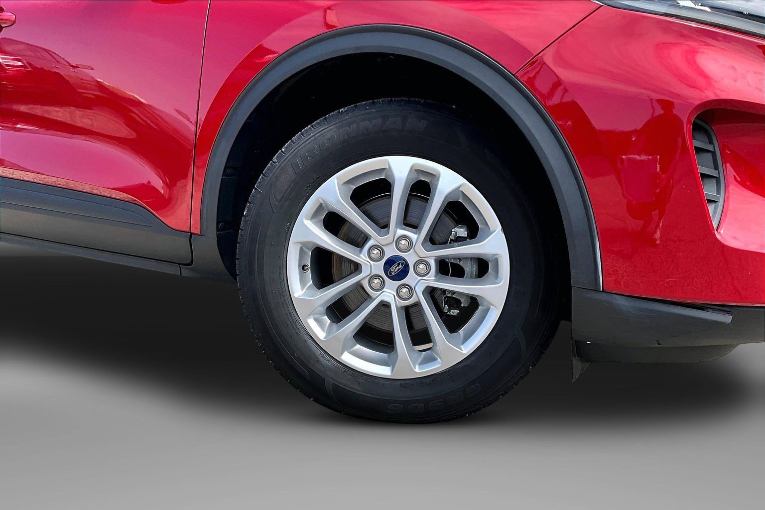 Used 2020 Ford Escape SE AWD/4WD image 9