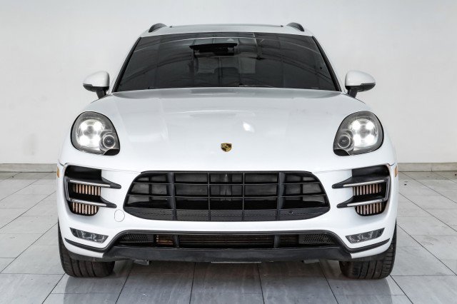 Used 2016 Porsche Macan Turbo w/ Premium Package Plus image 3