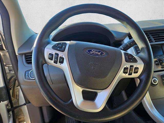 Used 2013 Ford Edge SE image 13