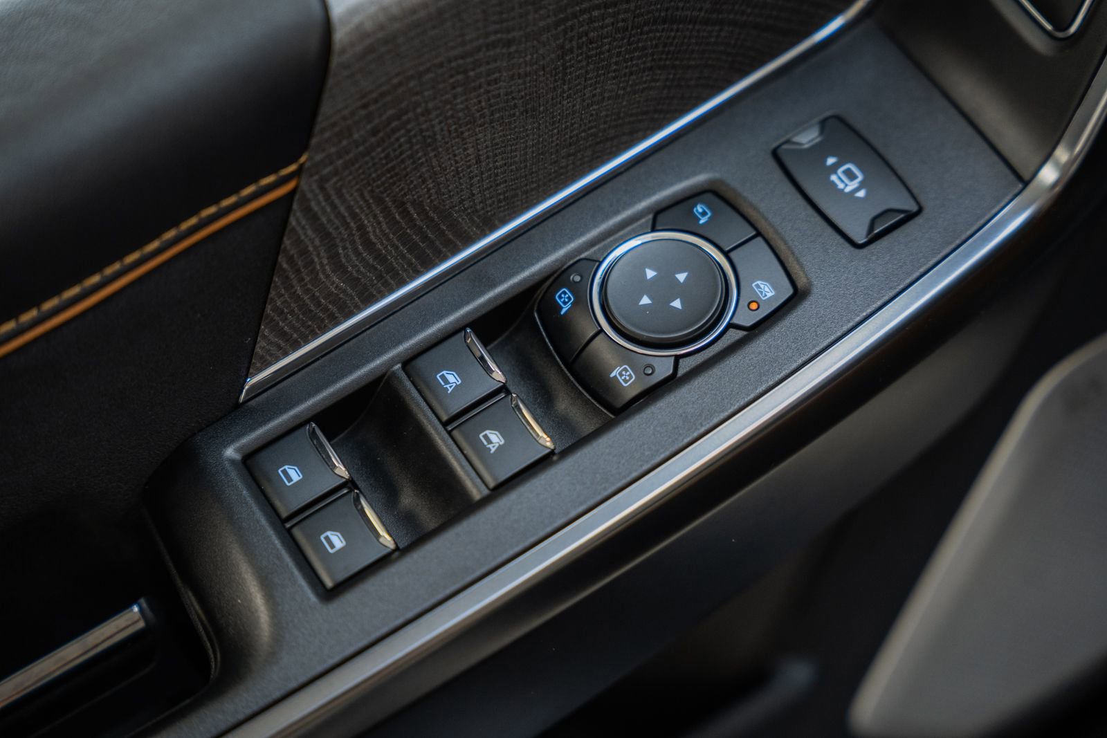 Certified 2024 Ford F250 Platinum image 47