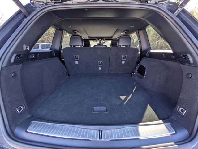 Used 2022 Jeep Grand Cherokee Overland w/ Luxury Tech Group IV image 14