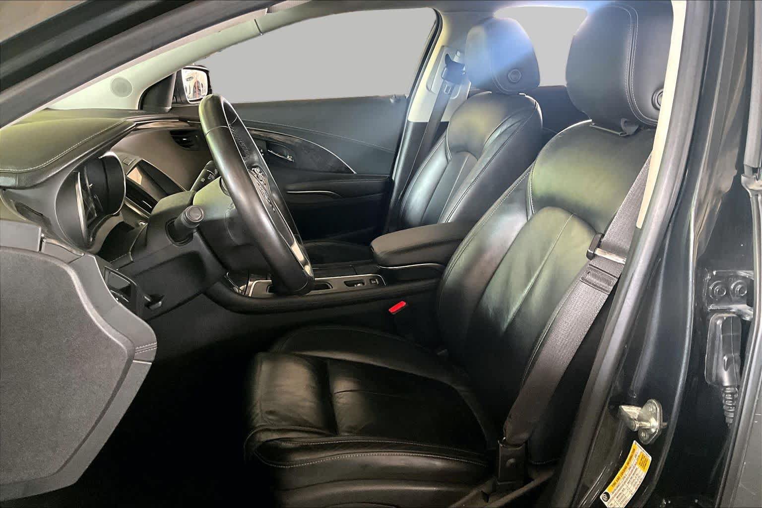 Used 2015 Buick LaCrosse Leather FWD image 7