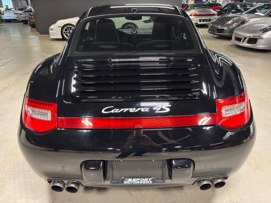 Used 2010 Porsche 911 Carrera 4S AWD/4WD image 4