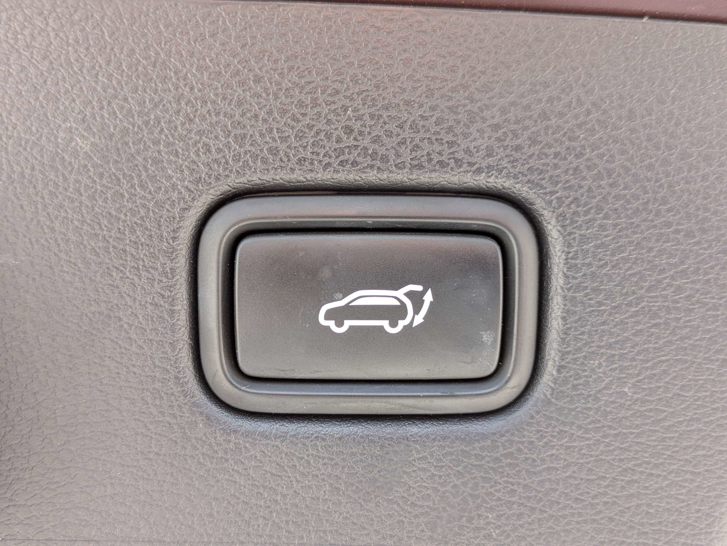 Used 2023 Hyundai Palisade Limited FWD image 17