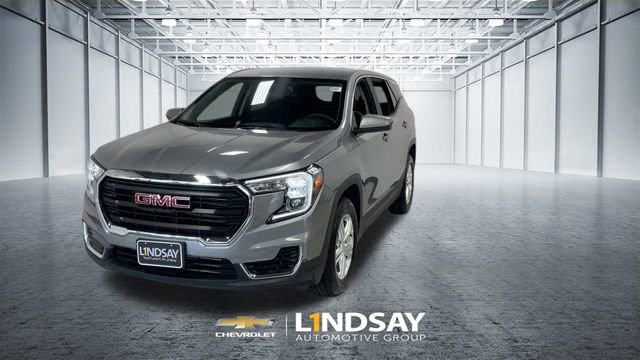 Used 2024 GMC Terrain SLE image 5