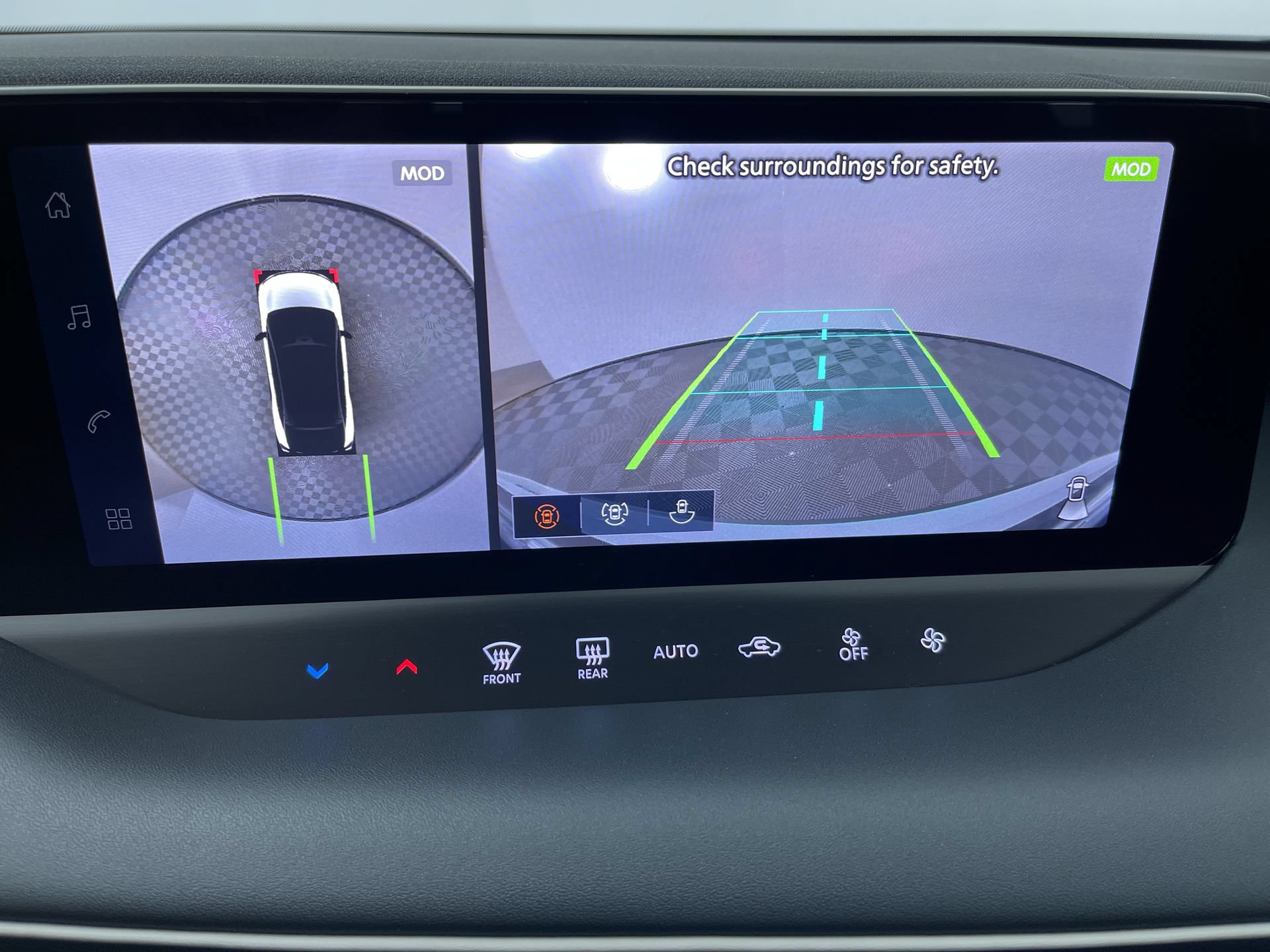 New 2026 Nissan Leaf w/ Floor Mat Package (S+) FWD image 19