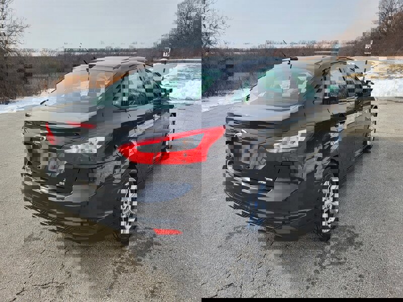 Used 2013 Ford Focus SE image 7