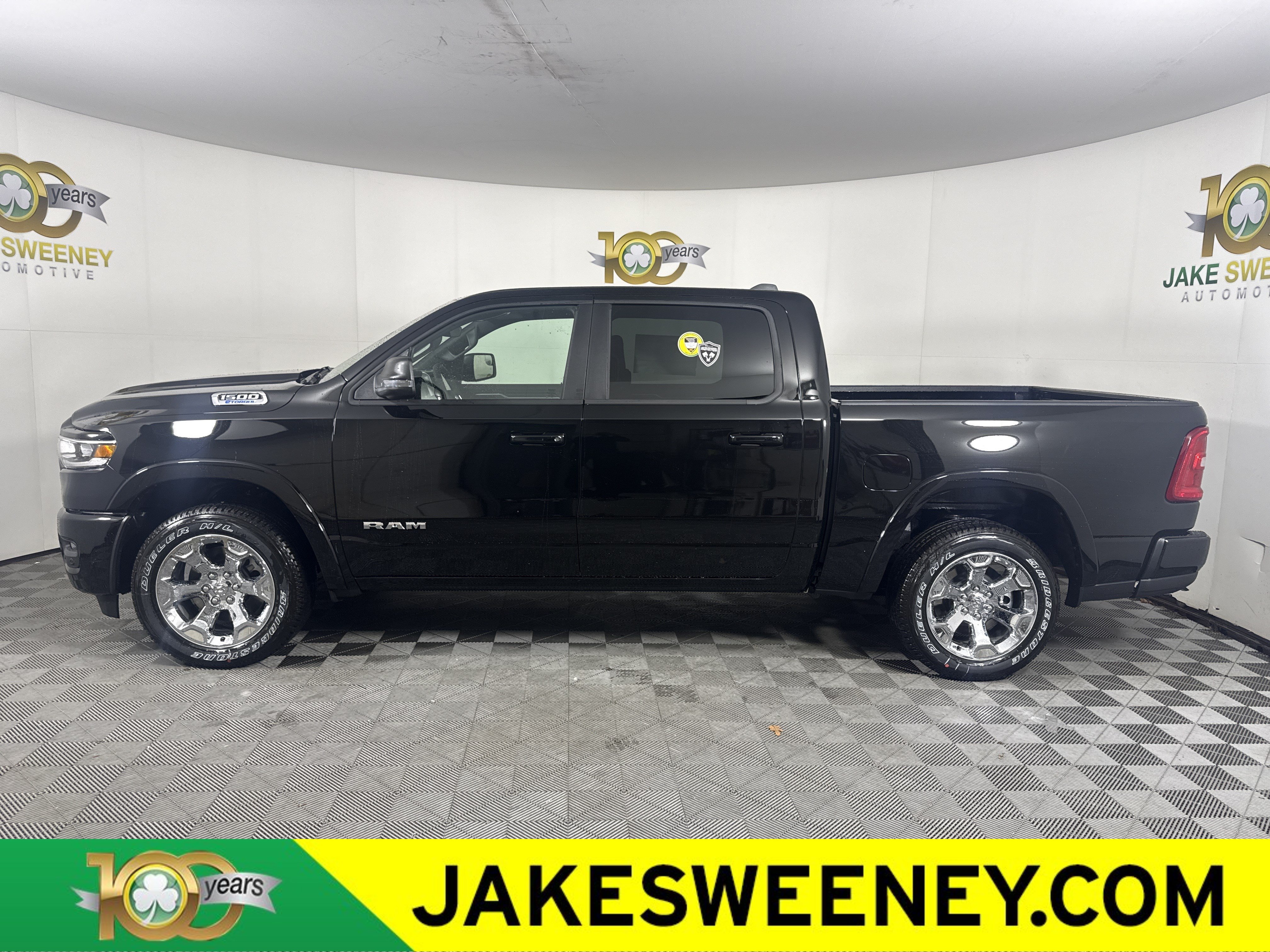 New 2026 RAM 1500 Big Horn AWD/4WD image 5