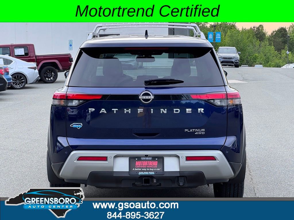 Used 2022 Nissan Pathfinder Platinum w/ Cargo Package AWD/4WD image 4