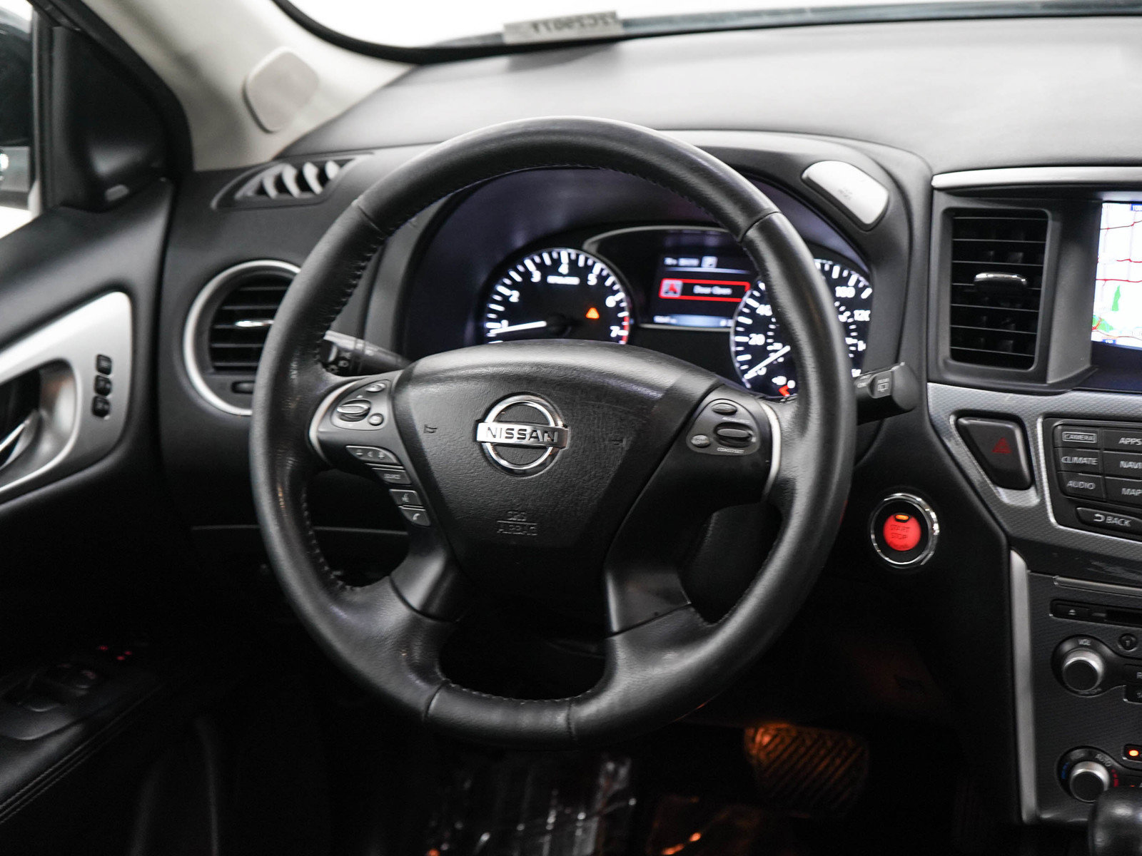 Used 2017 Nissan Pathfinder SL w/ SL Tech Package AWD/4WD image 14