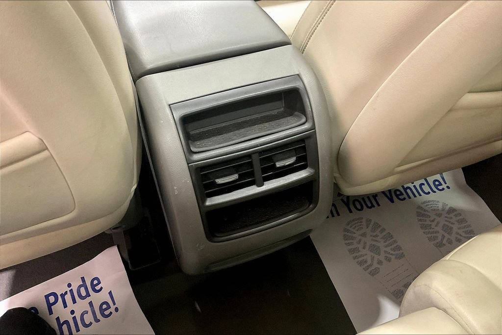 Used 2017 Cadillac XT5 Luxury w/ Driver Awareness Package image 33