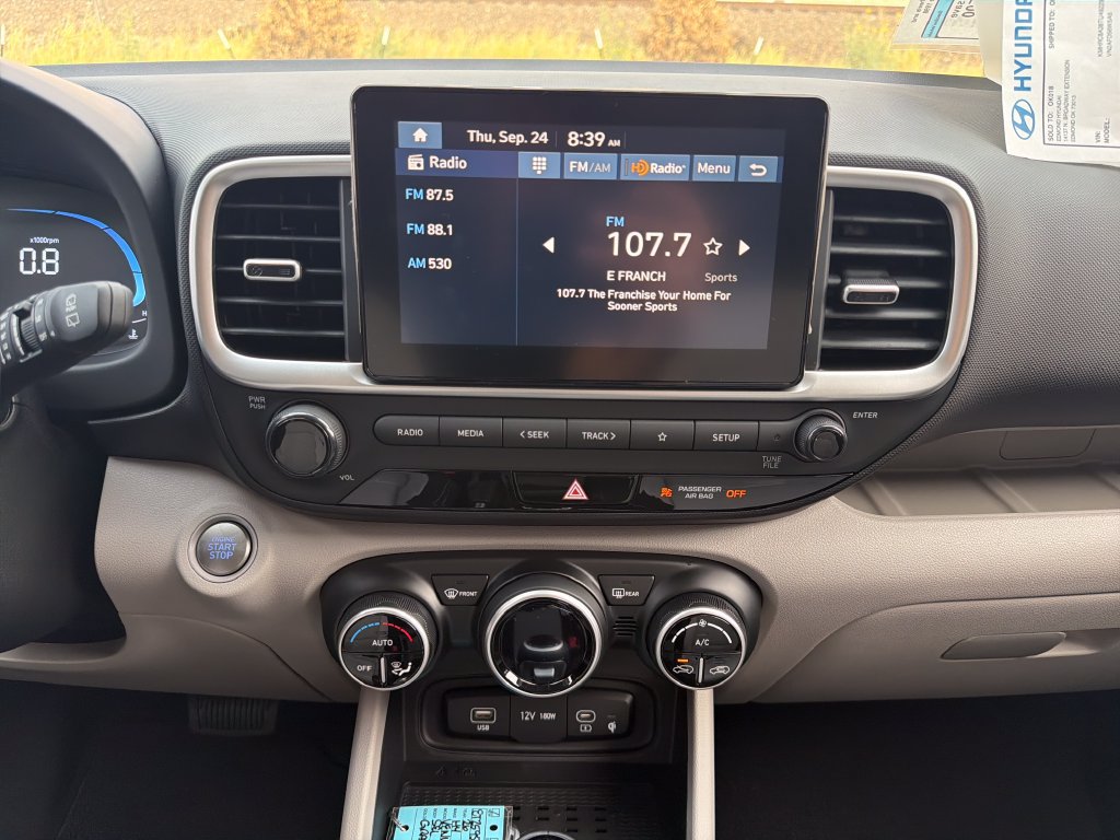 New 2026 Hyundai Venue SEL FWD image 29