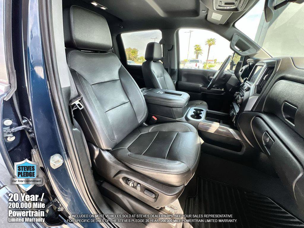 Certified 2022 Chevrolet Silverado 2500 LTZ w/ LTZ Convenience Package AWD/4WD image 30