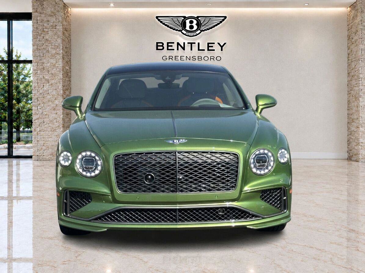 New 2025 Bentley Flying Spur Plug-In Hybrid AWD/4WD image 5