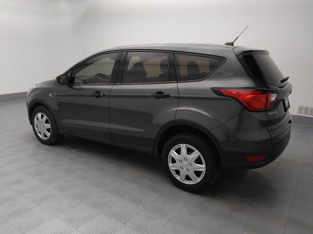 Used 2019 Ford Escape S image 3