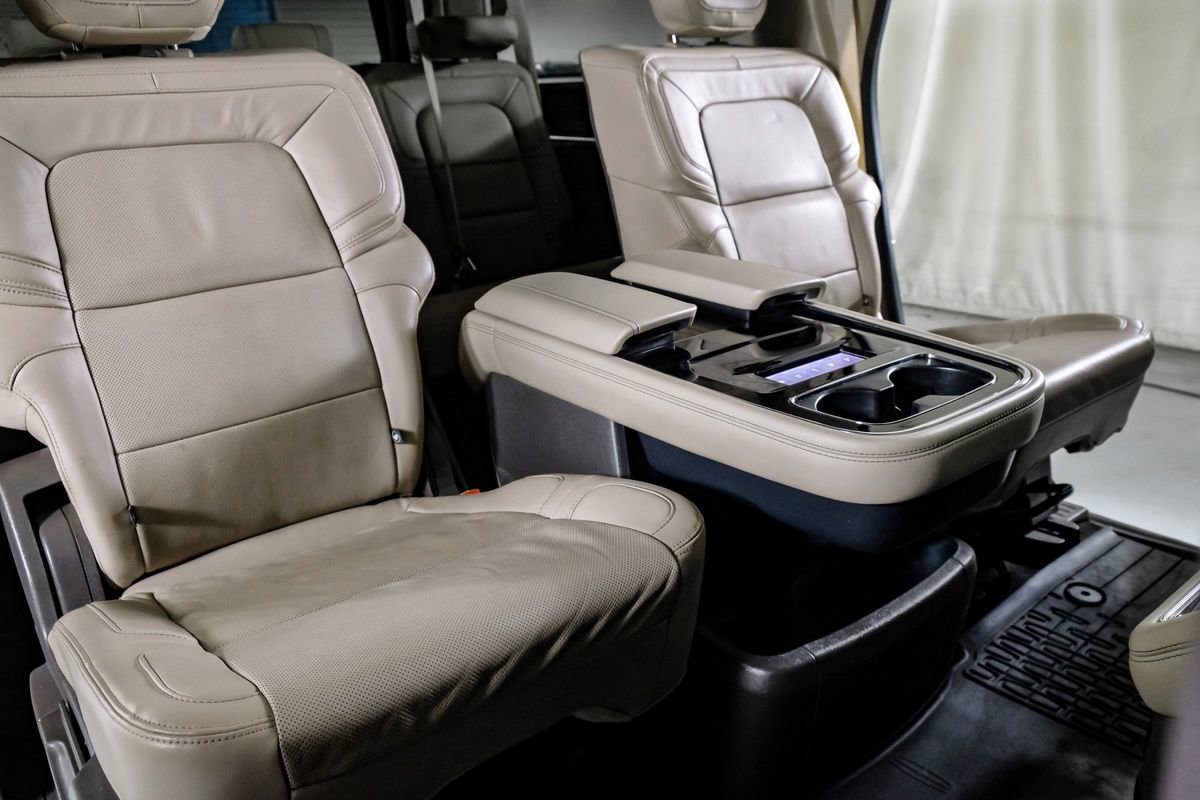 Used 2022 Lincoln Navigator L Reserve image 26
