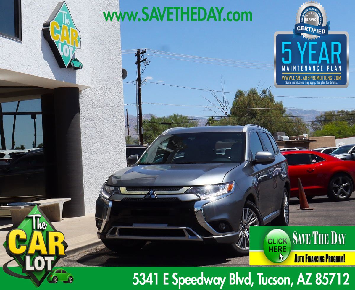 Used 2022 Mitsubishi Outlander SEL image 1