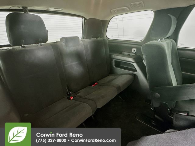 Used 2013 Toyota Sequoia SR5 w/ Sport Appearance Pkg AWD/4WD image 27