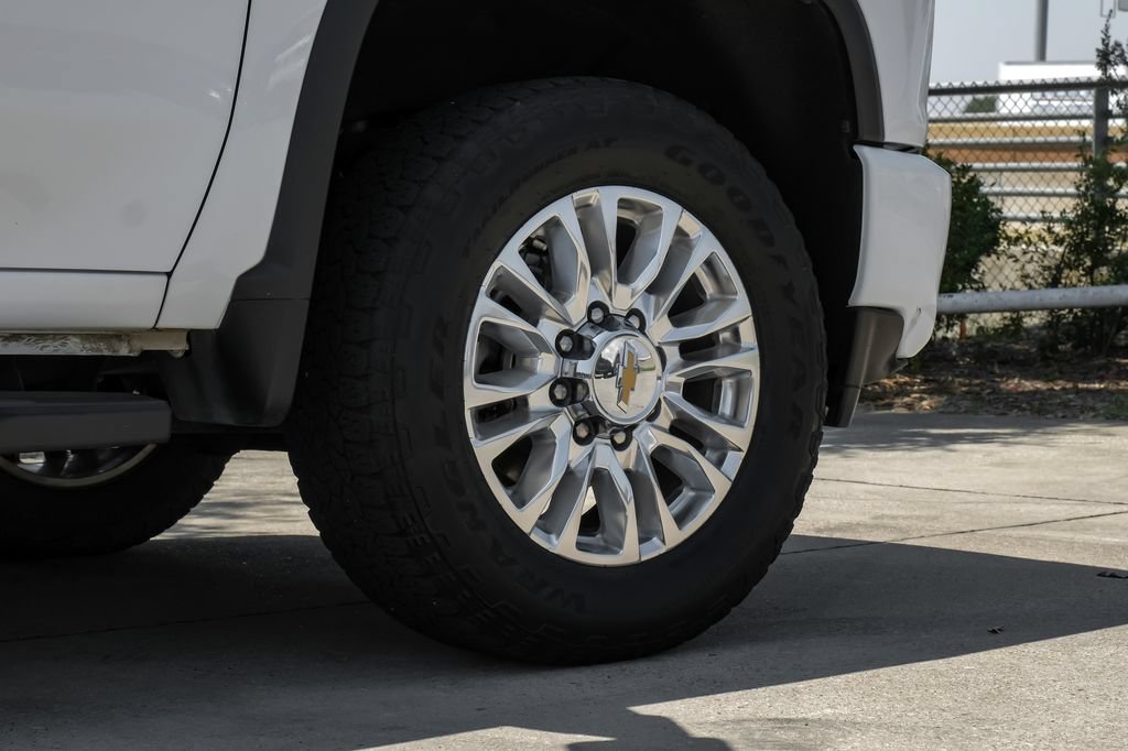 Used 2022 Chevrolet Silverado 2500 High Country AWD/4WD image 69