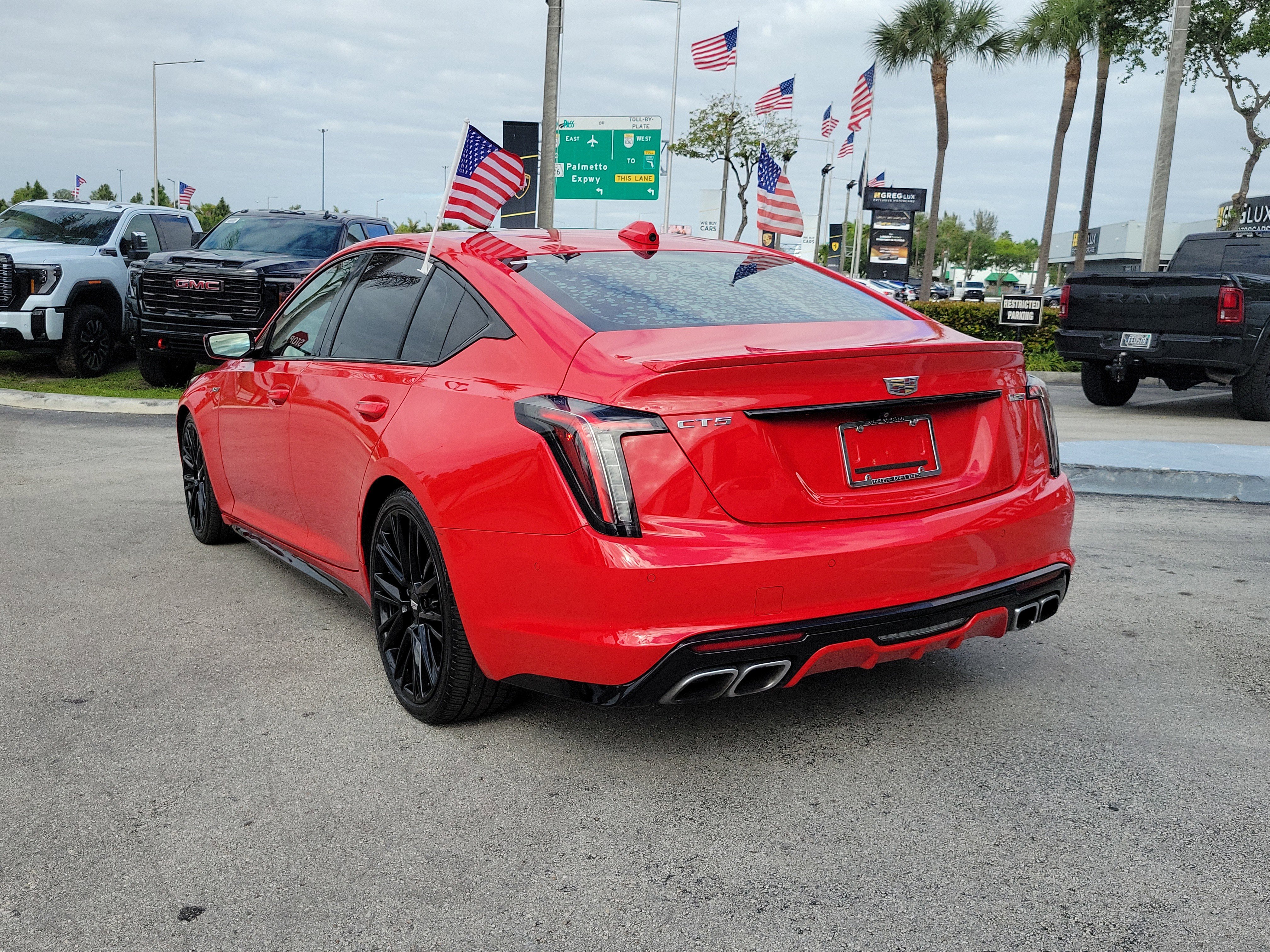 Used 2021 Cadillac CT5 V w/ Premium Package image 7