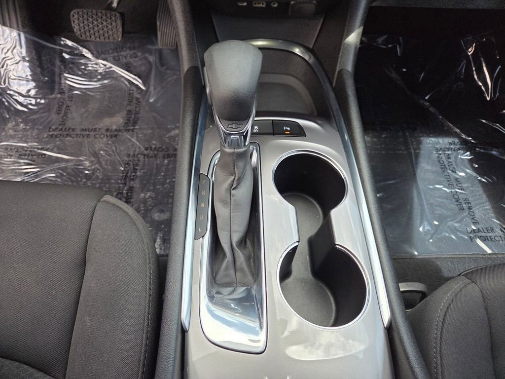 Used 2021 Chevrolet Malibu LS FWD image 24