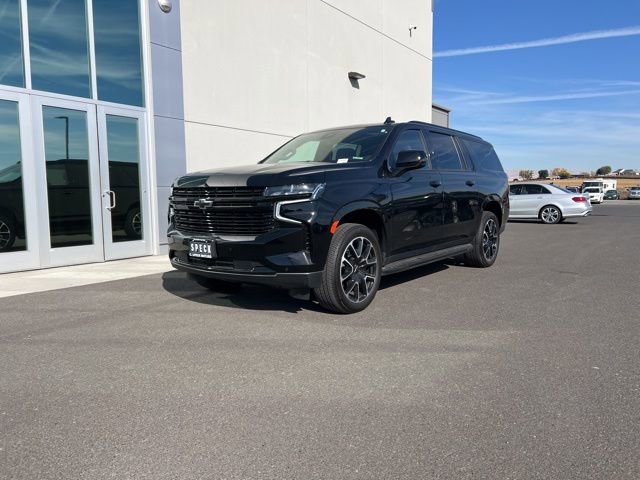 Certified 2024 Chevrolet Suburban RST w/ Luxury Package image 3