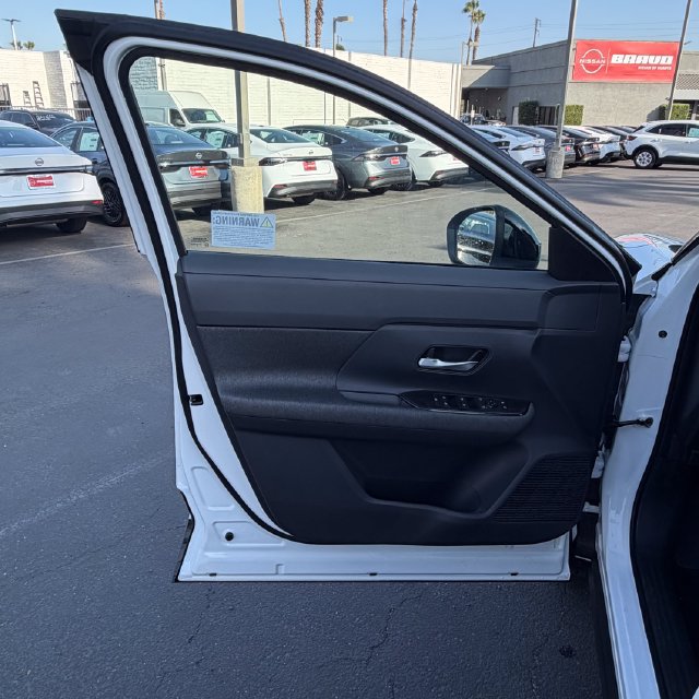 New 2026 Nissan Kicks SV w/ Cold Weather Package FWD image 13