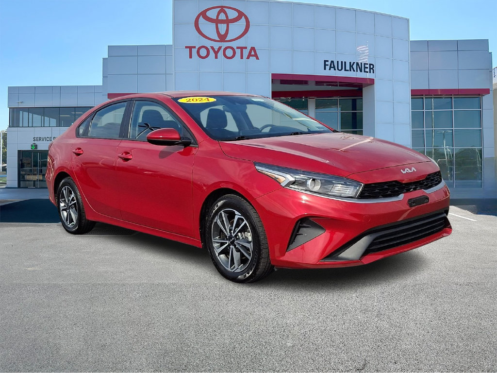 Used 2024 Kia Forte LXS