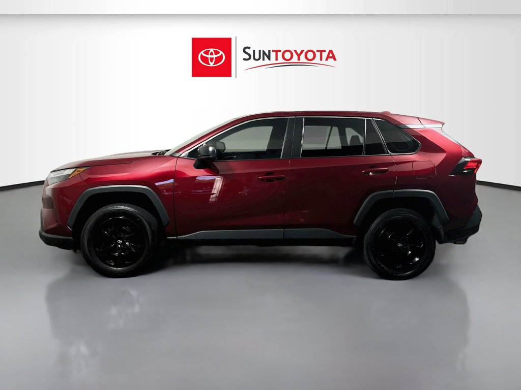 Used 2024 Toyota RAV4 LE FWD image 6