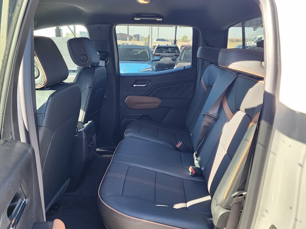 New 2026 GMC Canyon AT4 image 44