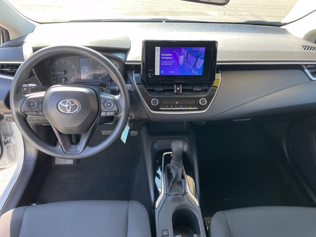 Used 2024 Toyota Corolla LE FWD image 15