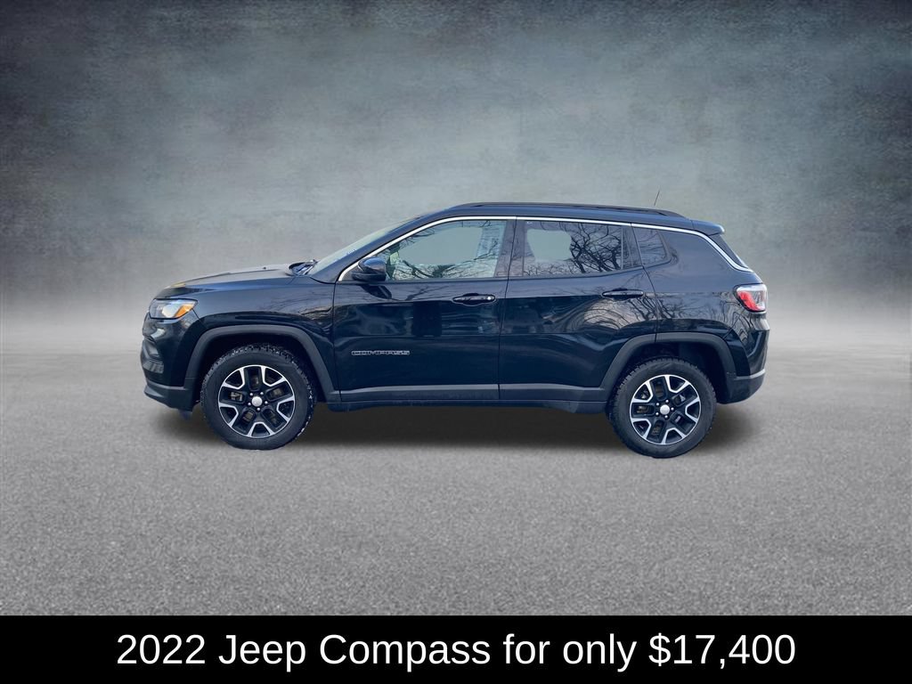 Used 2022 Jeep Compass Latitude w/ Convenience Group AWD/4WD image 2