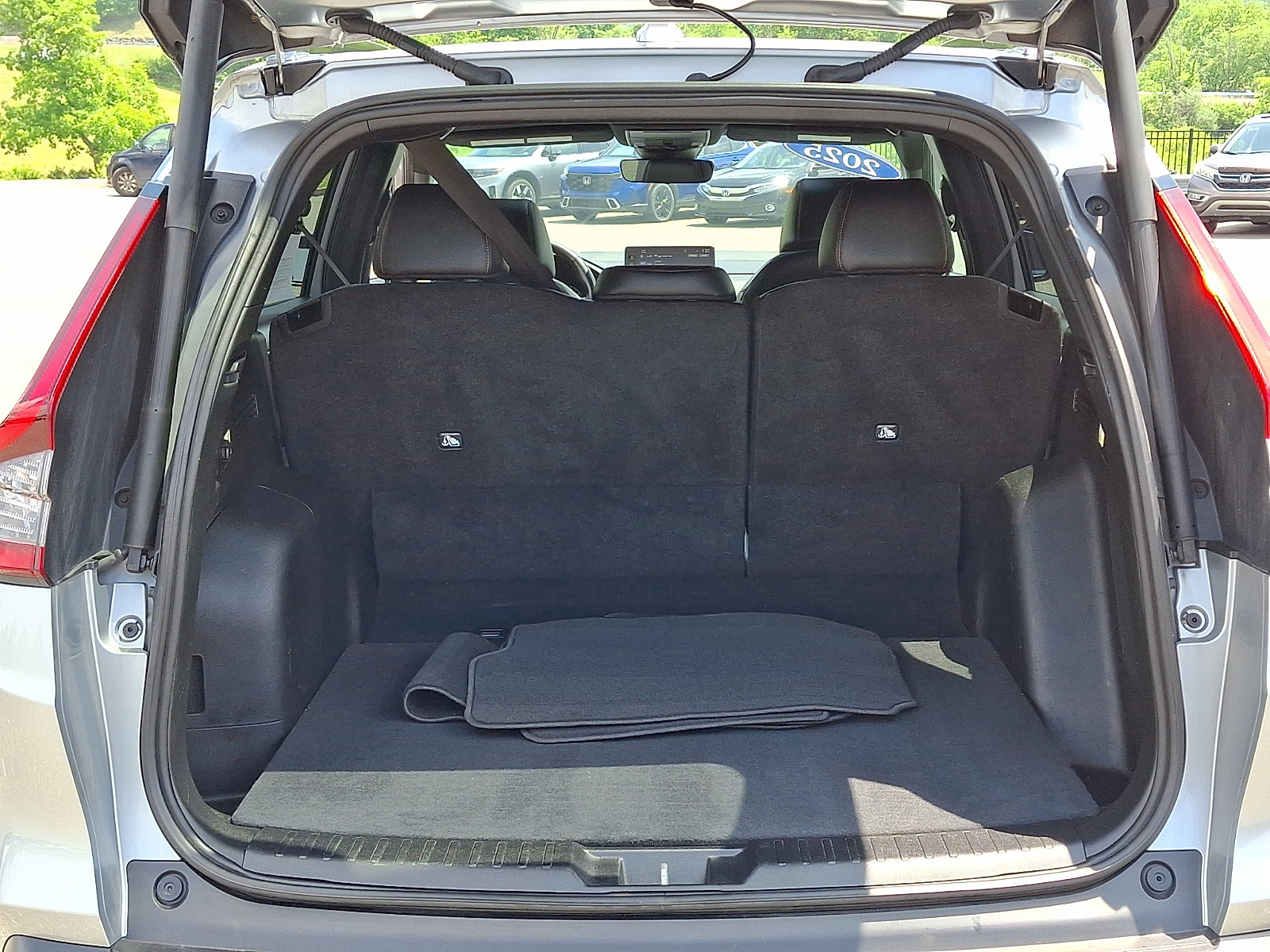 Certified 2025 Honda CR-V Sport Touring image 30