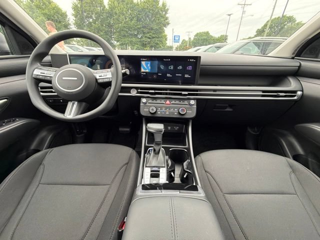 Certified 2025 Hyundai Tucson SE FWD image 27