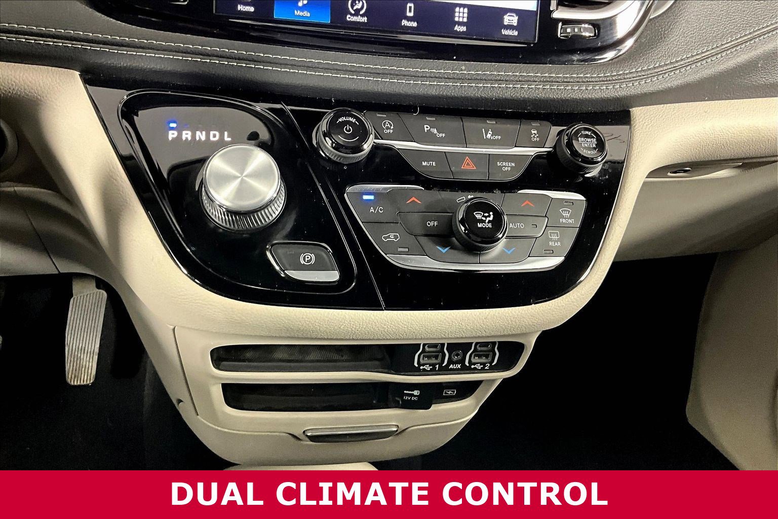 Used 2022 Chrysler Pacifica Touring-L FWD image 14