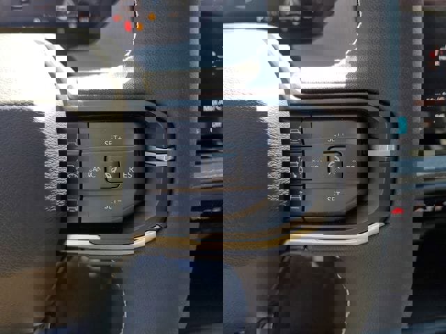 New 2026 Jeep Cherokee Laredo image 28