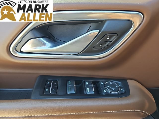 Used 2023 Chevrolet Tahoe High Country w/ Premium Package 2 AWD/4WD image 24