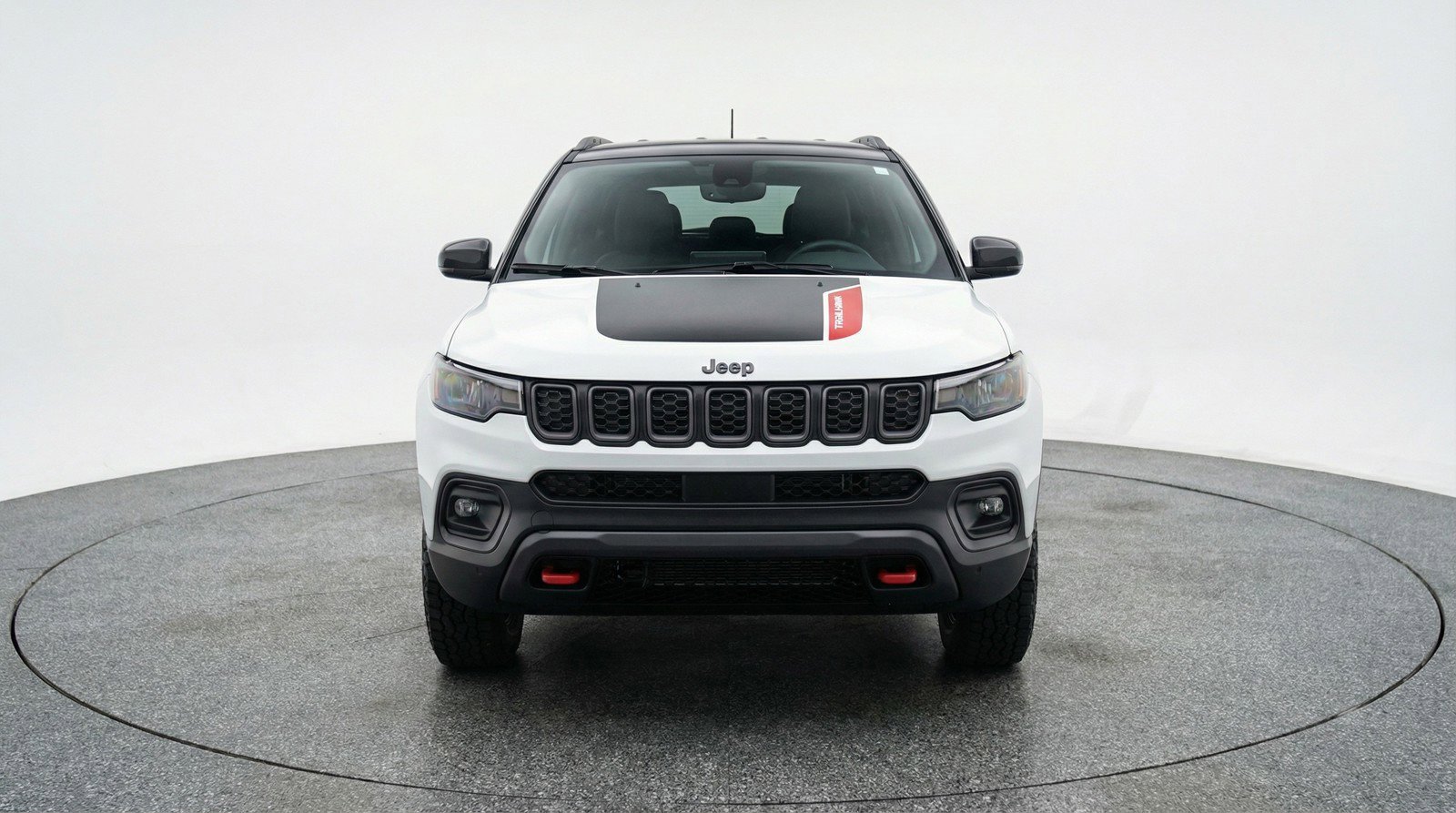 Used 2025 Jeep Compass Trailhawk image 2