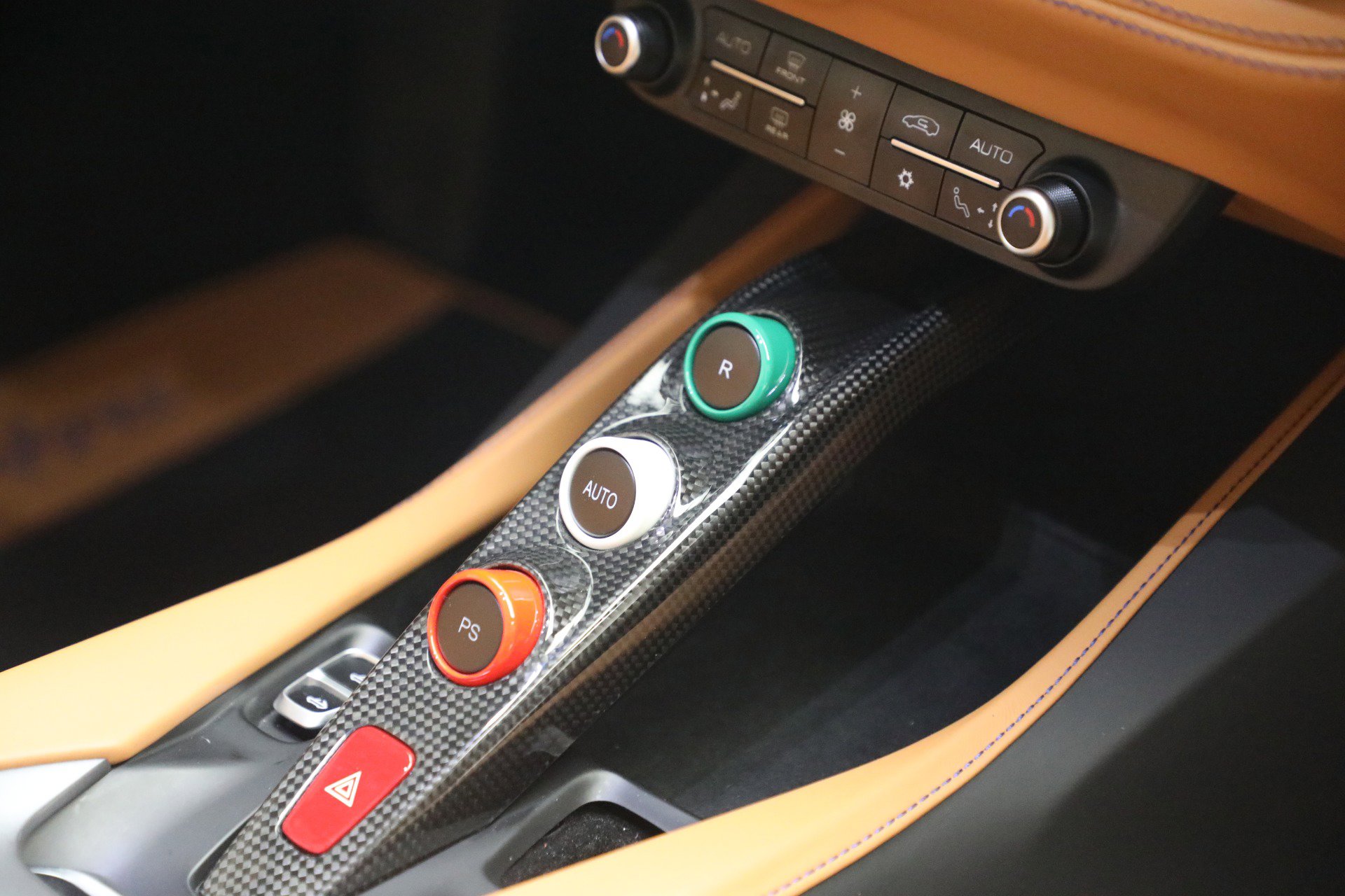 Certified 2020 Ferrari Portofino RWD image 22