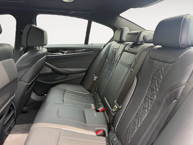 Used 2021 BMW M550i xDrive w/ Dynamic Handling Package AWD/4WD image 13