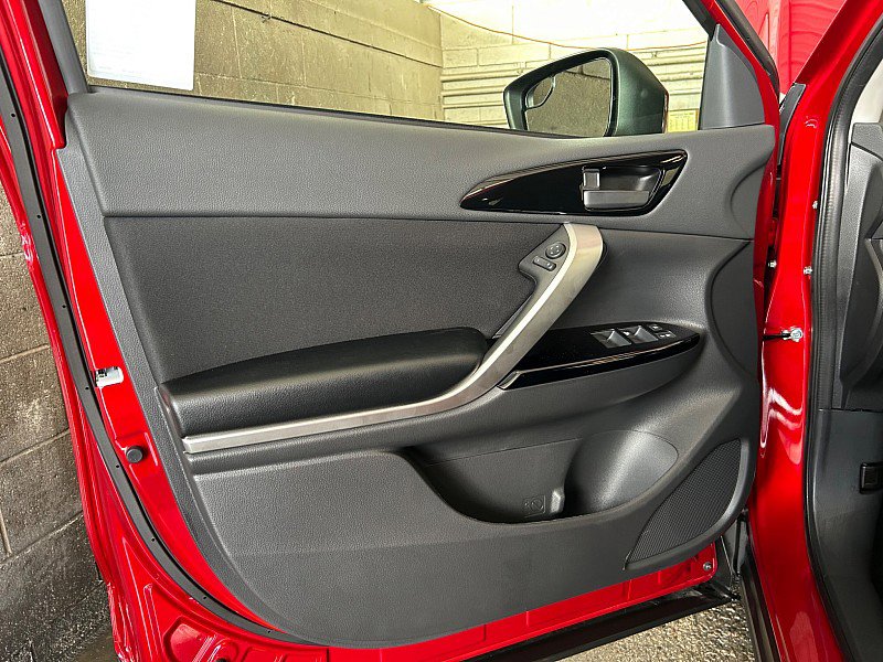 New 2026 Mitsubishi Eclipse Cross LE image 17