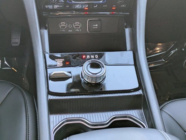 New 2025 Jeep Grand Cherokee L Limited w/ Black Appearance Package image 17