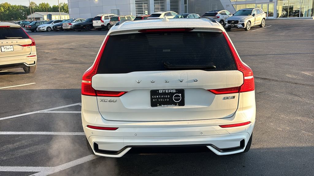 Certified 2025 Volvo XC60 B5 Plus AWD/4WD image 29