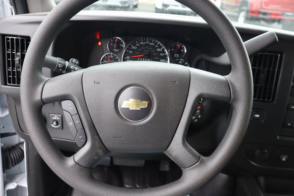 New 2025 Chevrolet Express 2500 Work Van w/ Driver Convenience Package image 6
