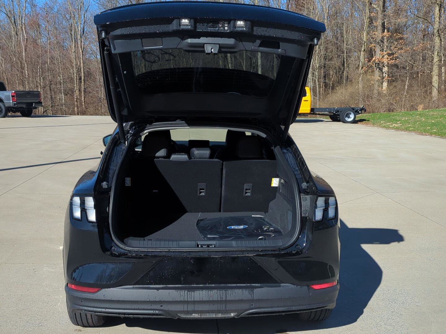 New 2026 Ford Mustang Mach-E Premium image 23