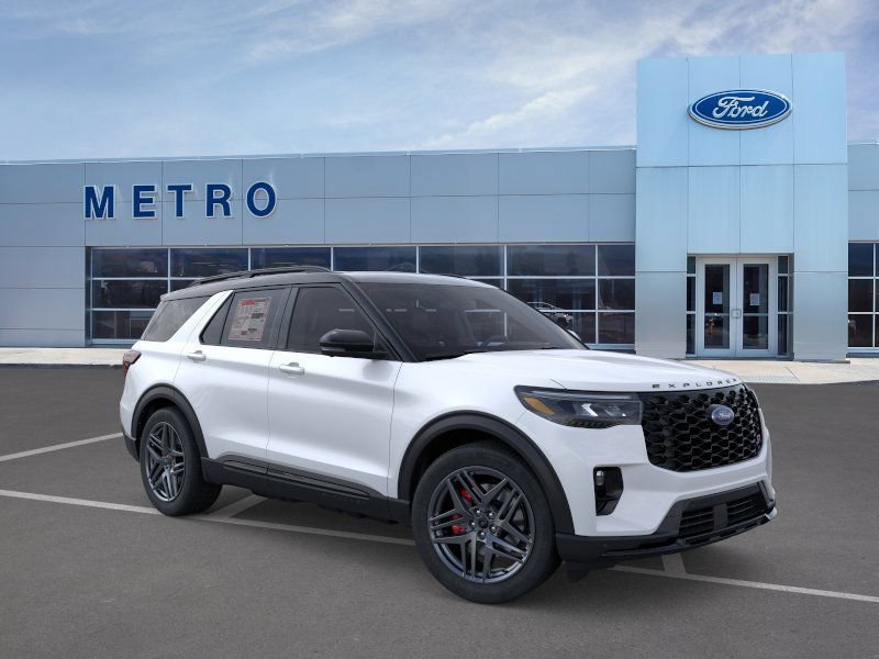 New 2026 Ford Explorer ST w/ Sun And Sound Package