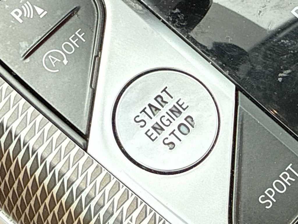 Used 2022 BMW 430i Convertible w/ M Sport Package image 35